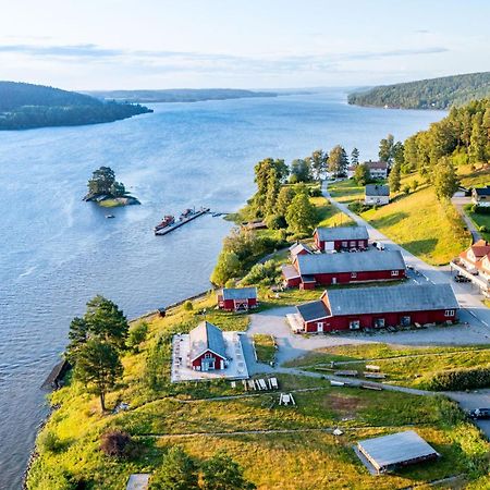 Hyttelaven Pa Furuholmen サルプスボルグ エクステリア 写真