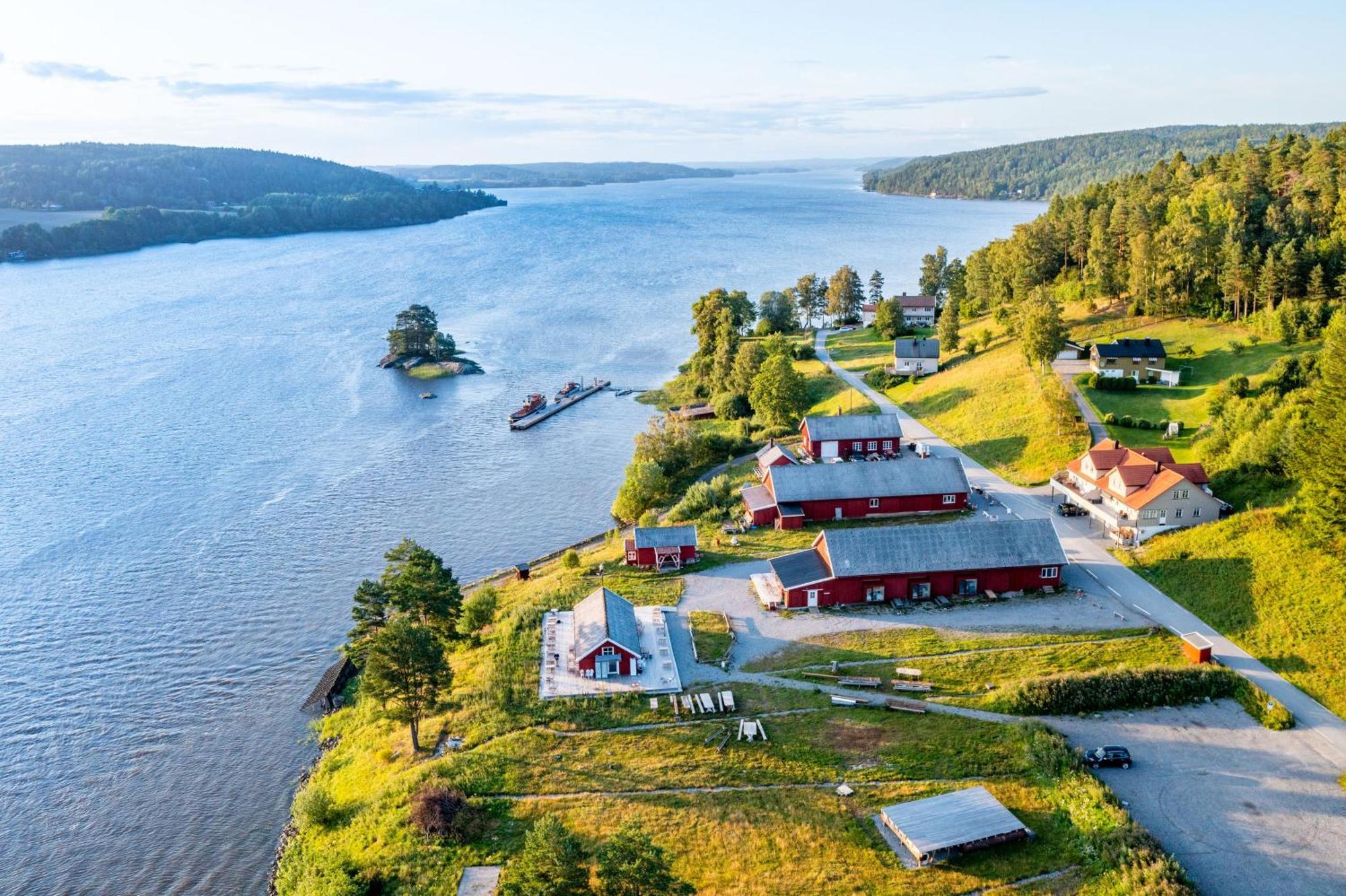 Hyttelaven Pa Furuholmen サルプスボルグ エクステリア 写真